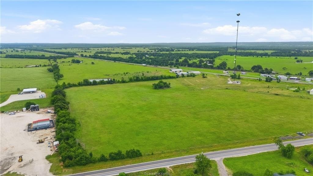 4.73 acres in Leon County - photo 4