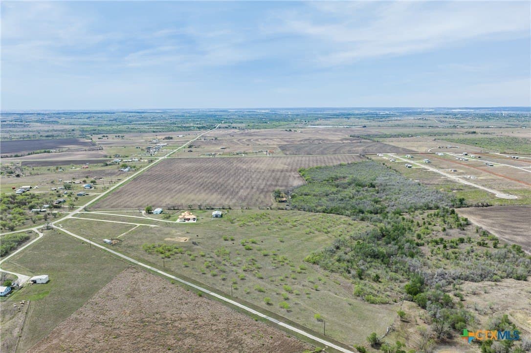 95.72 acres in Guadalupe County - photo 8