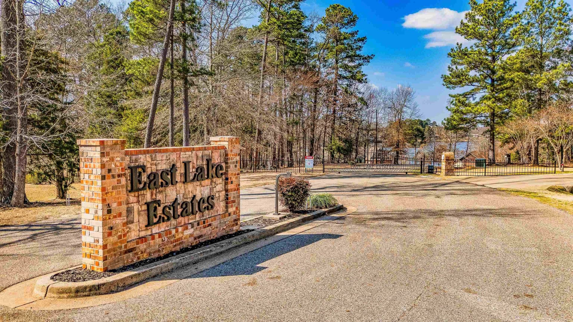 0.72 acres in Gregg County - photo 5