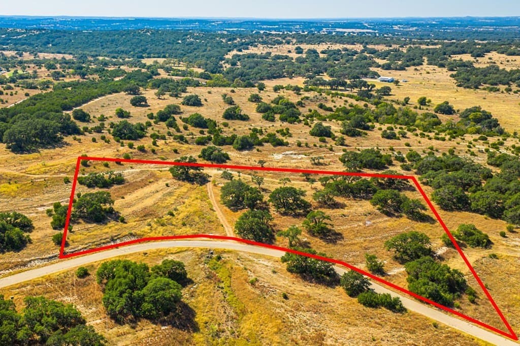 5.08 acres in Blanco County - photo 3