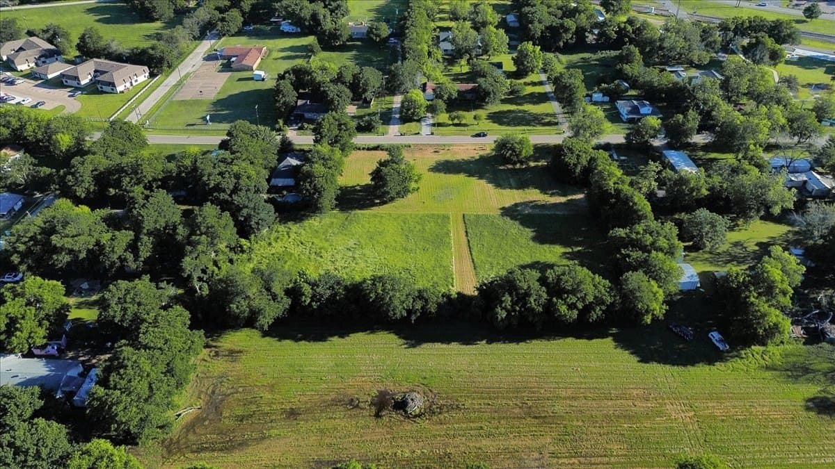 1 acres in Wise County - photo 23