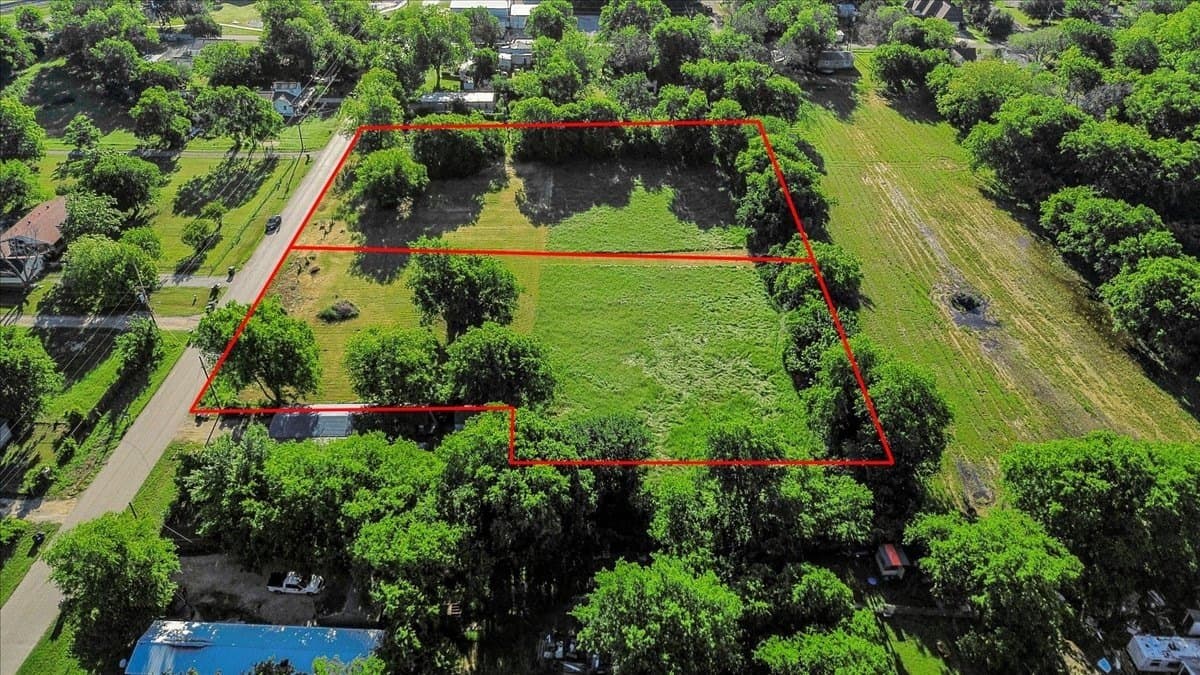 1 acres in Wise County - photo 12