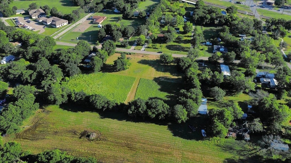 1 acres in Wise County - photo 31