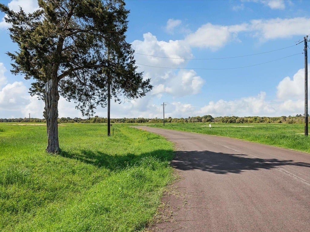1.12 acres in Colorado County - photo 5