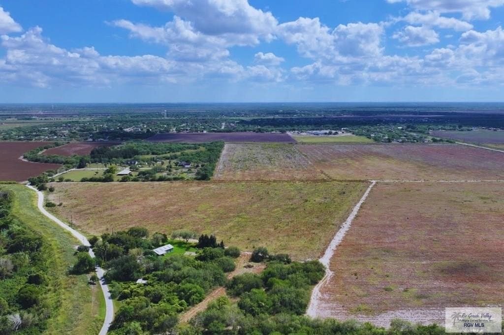 10.53 acres in CAMERON County gallery image 4