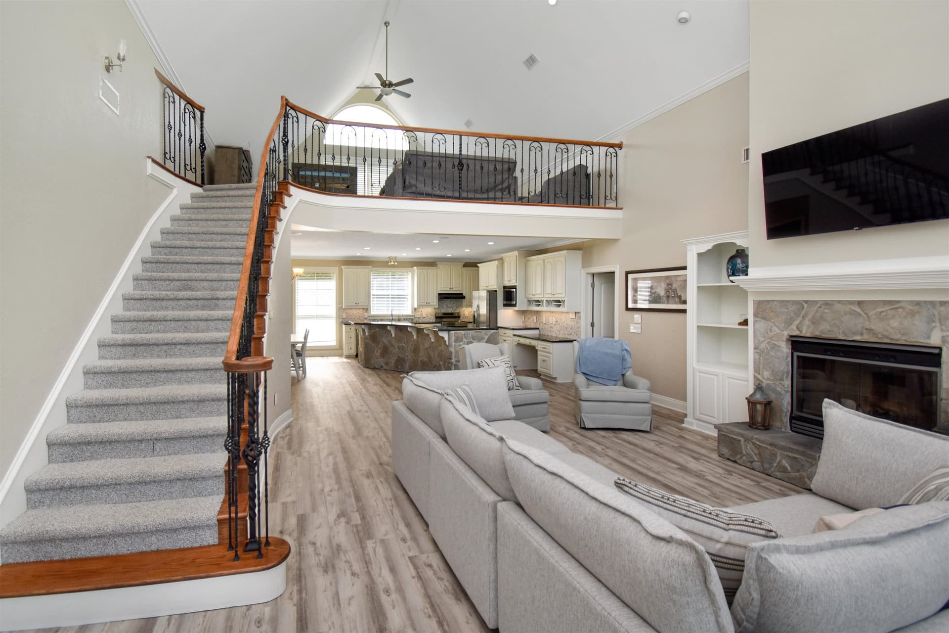 11.44 acres in Texas County featured view