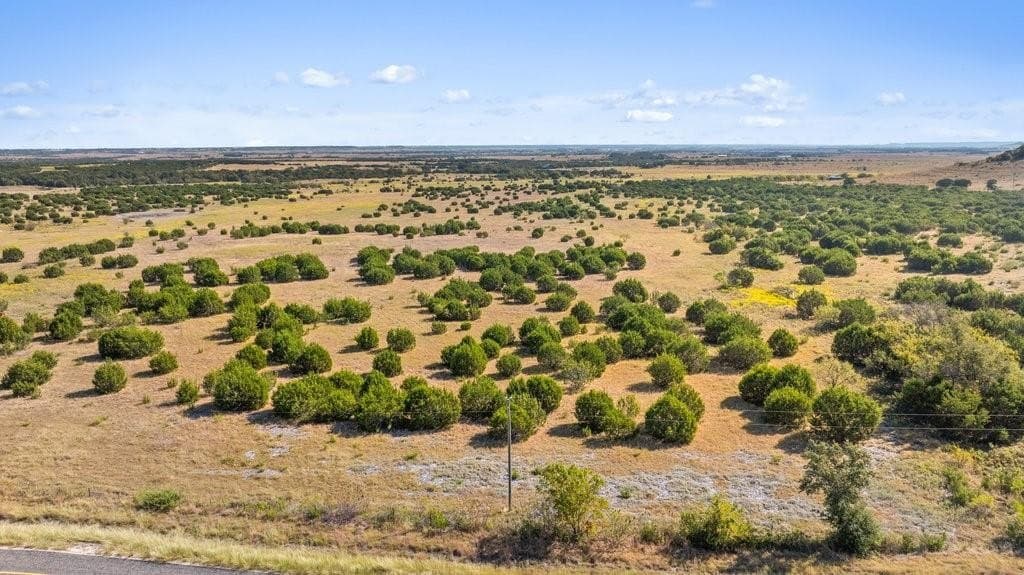 11 acres in Bosque County gallery image 4