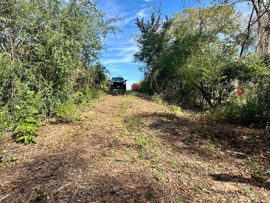 0.97 acres in ANDERSON County gallery image 3