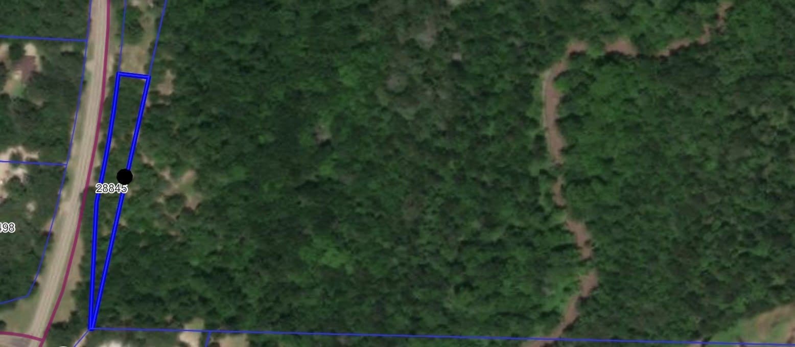 0.76 acres in Hunt County - photo 11