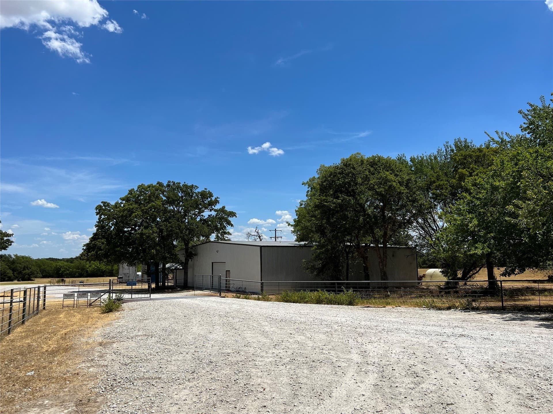 11.73 acres in Montague County - photo 24