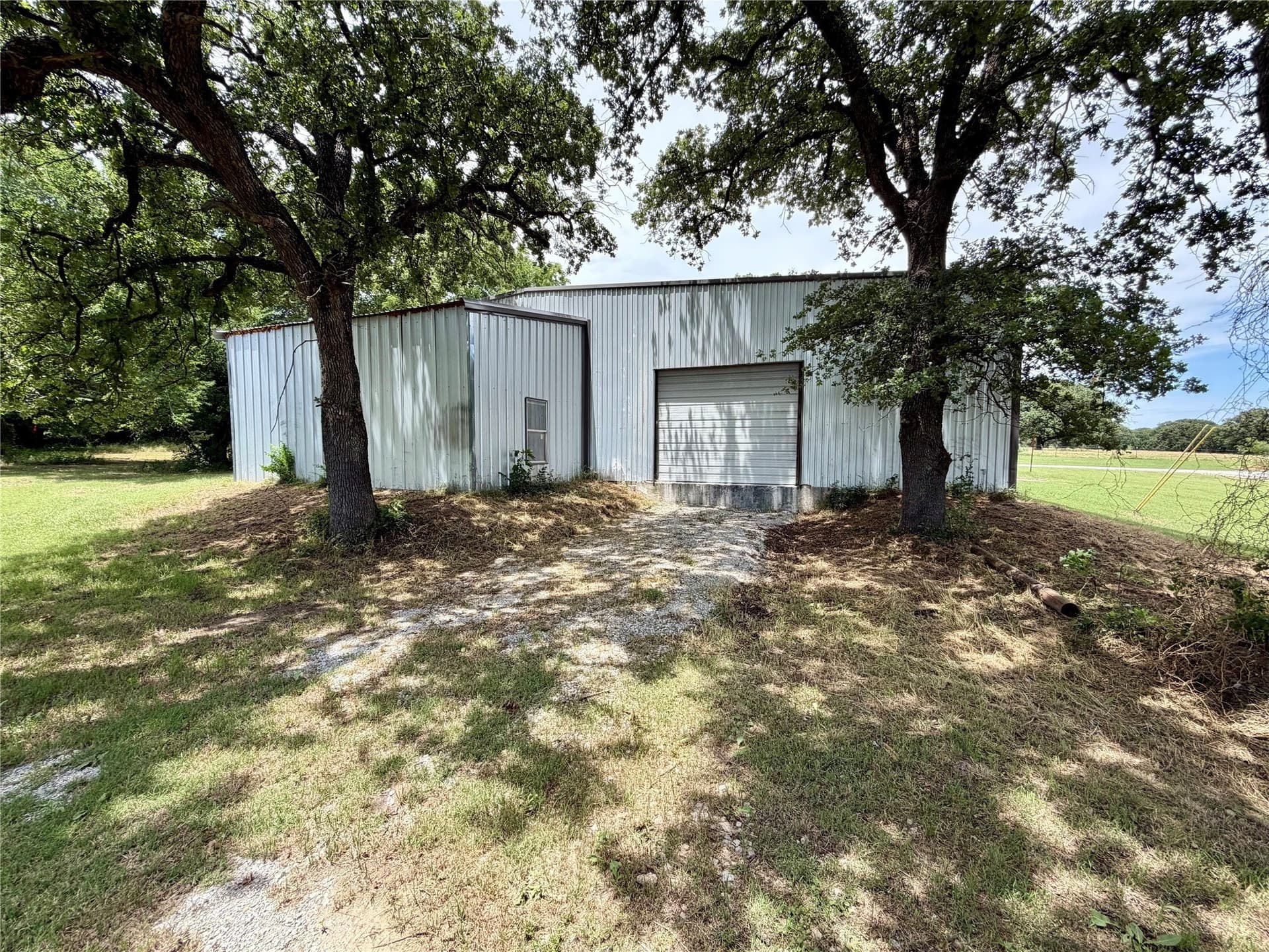 11.73 acres in Montague County - photo 23