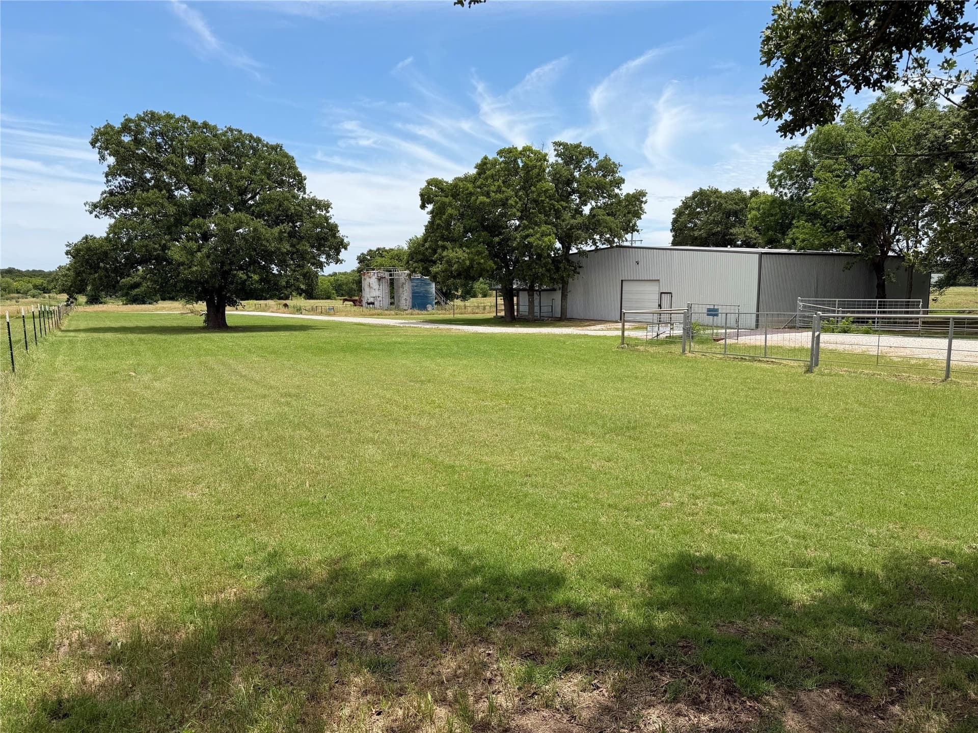 11.73 acres in Montague County