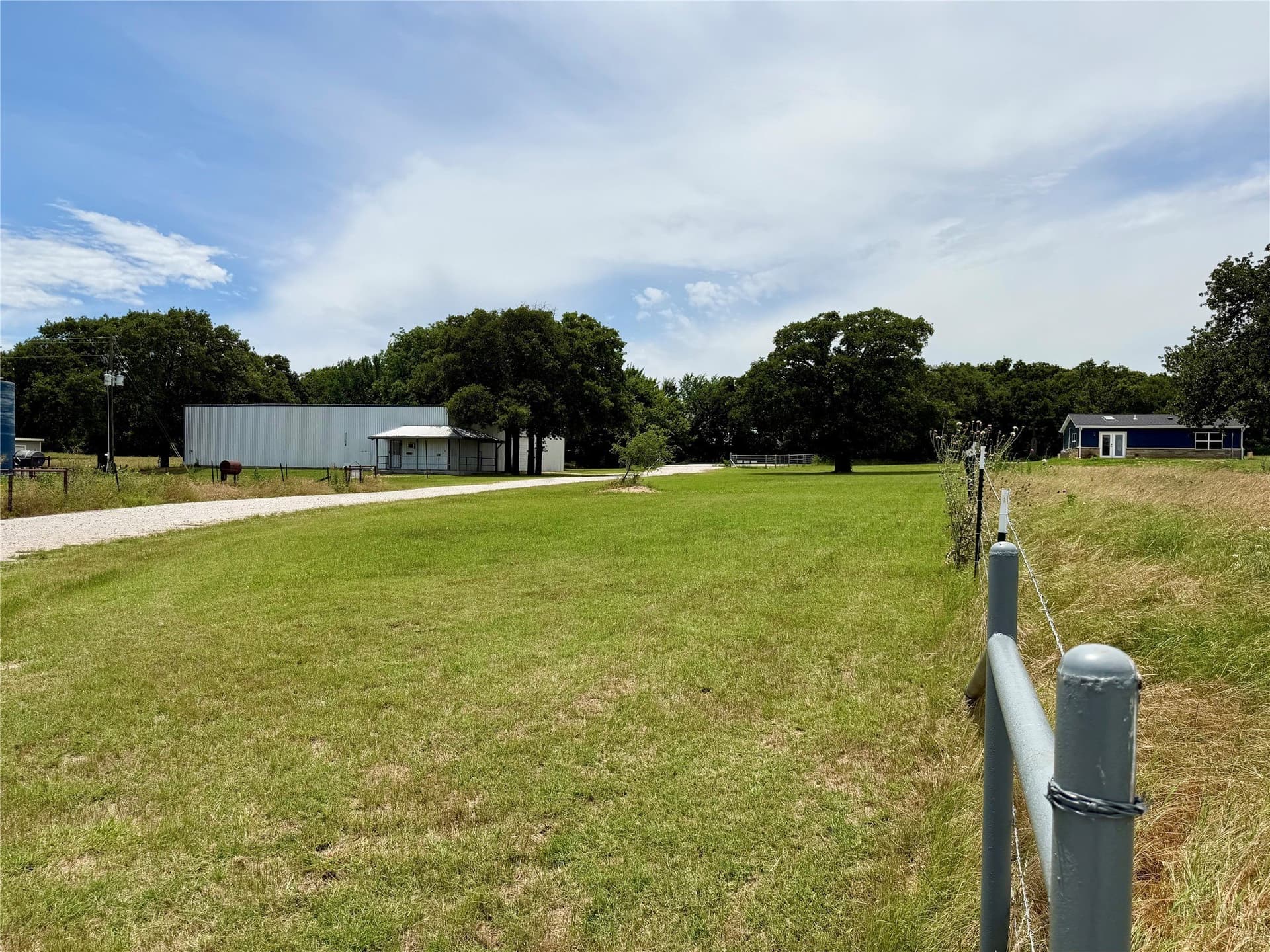 11.73 acres in Montague County - photo 31