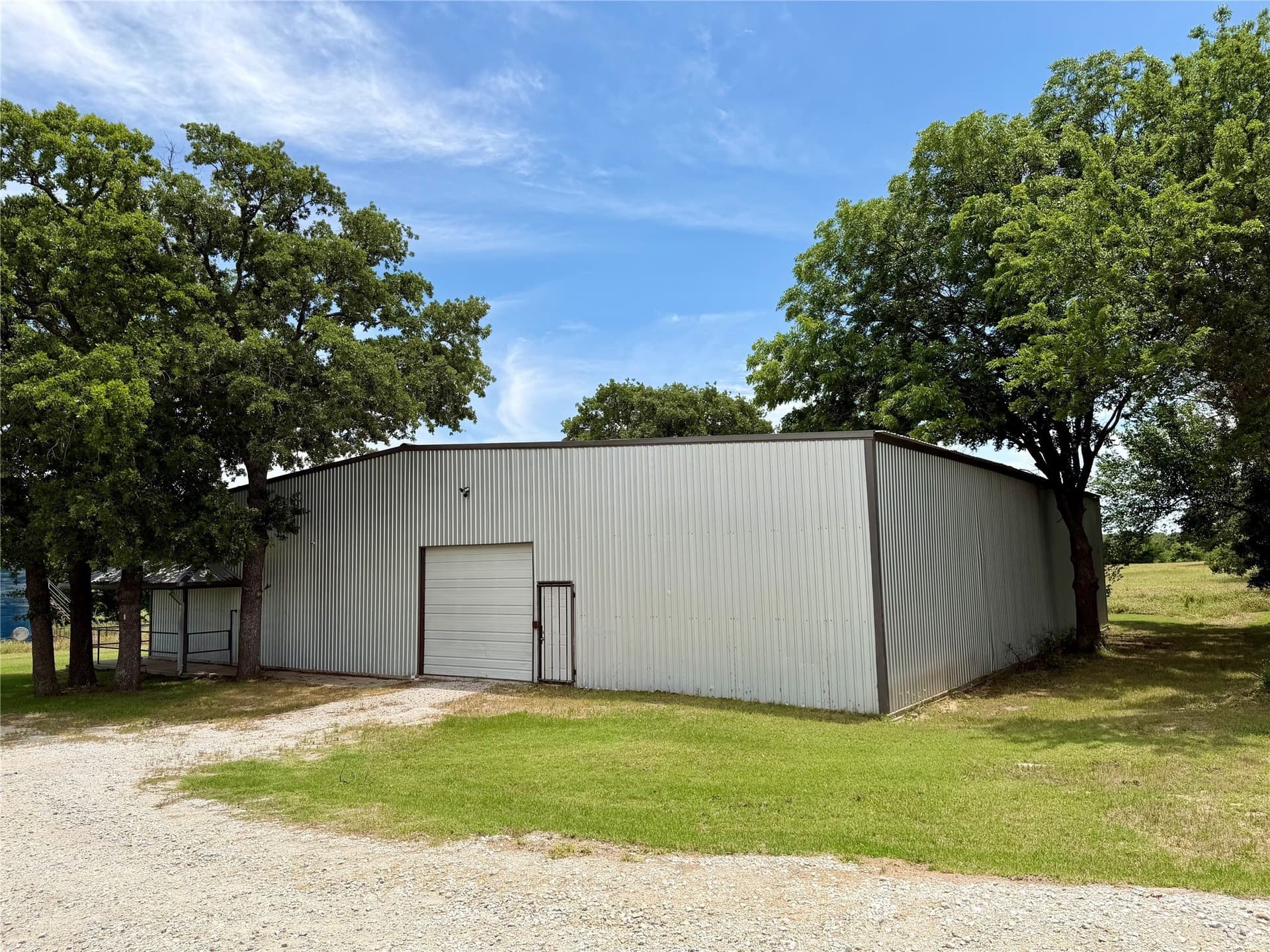 11.73 acres in Montague County - photo 7