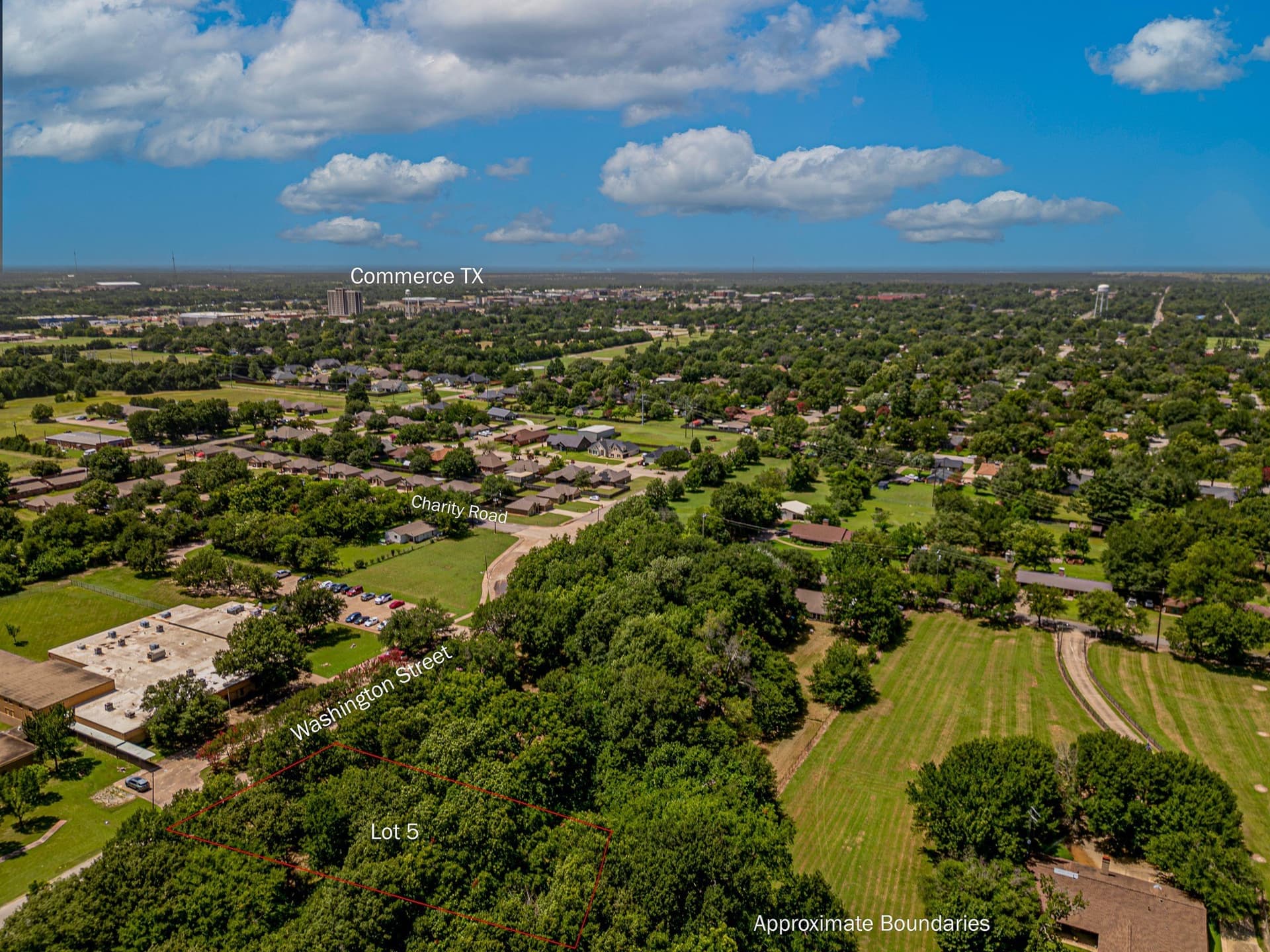 0.43 acres in Hunt County