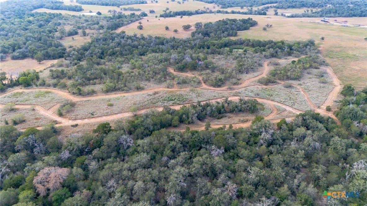 30.47 acres in Gonzales County