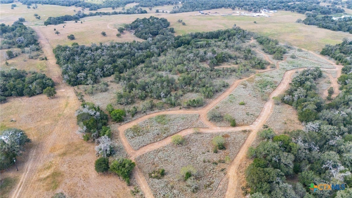 30.47 acres in Gonzales County - photo 10