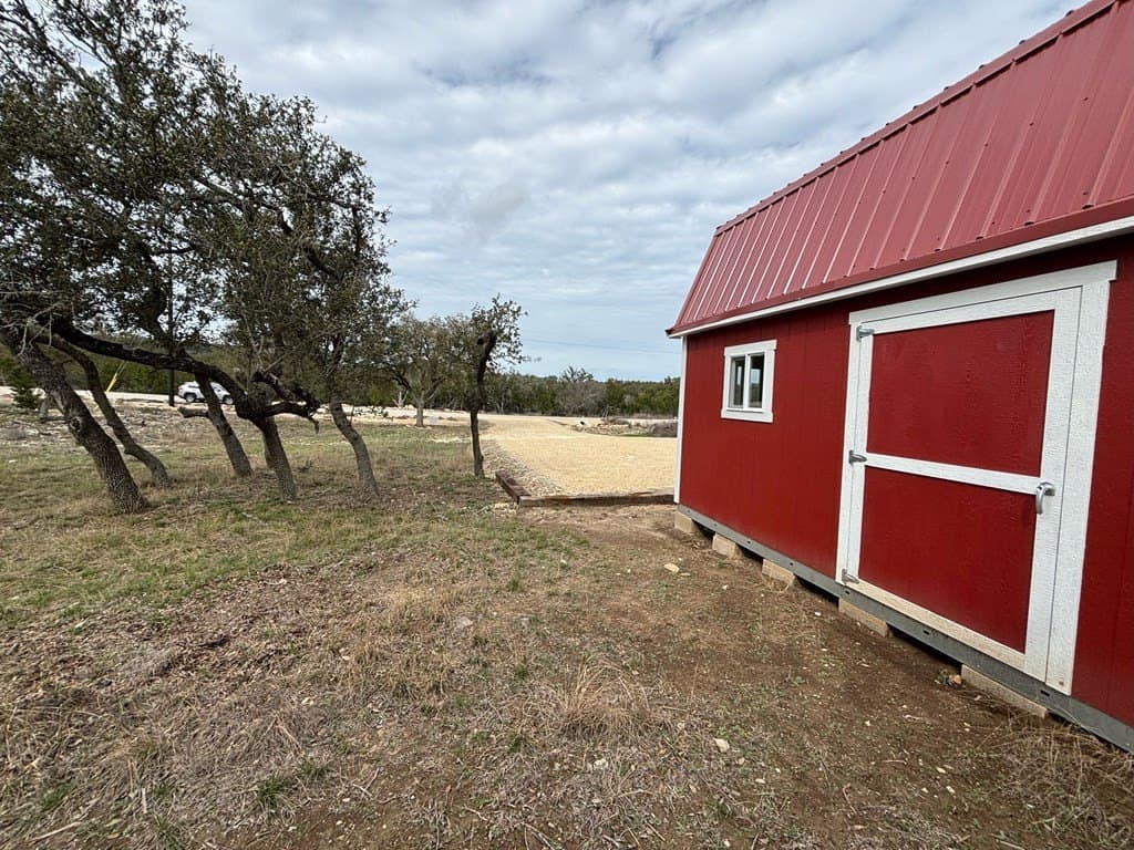 0.42 acres in Bandera County - photo 11