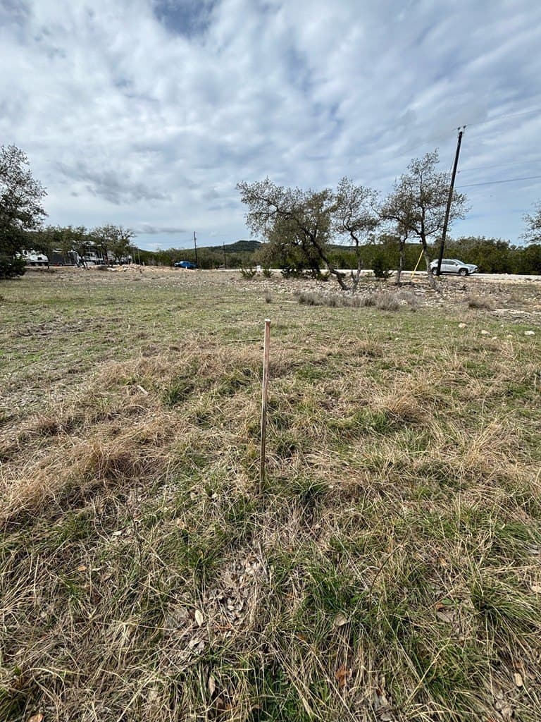 0.42 acres in Bandera County - photo 9