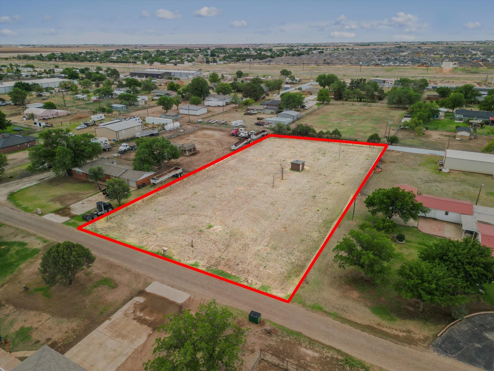 1.05 acres in Lubbock County gallery image 4