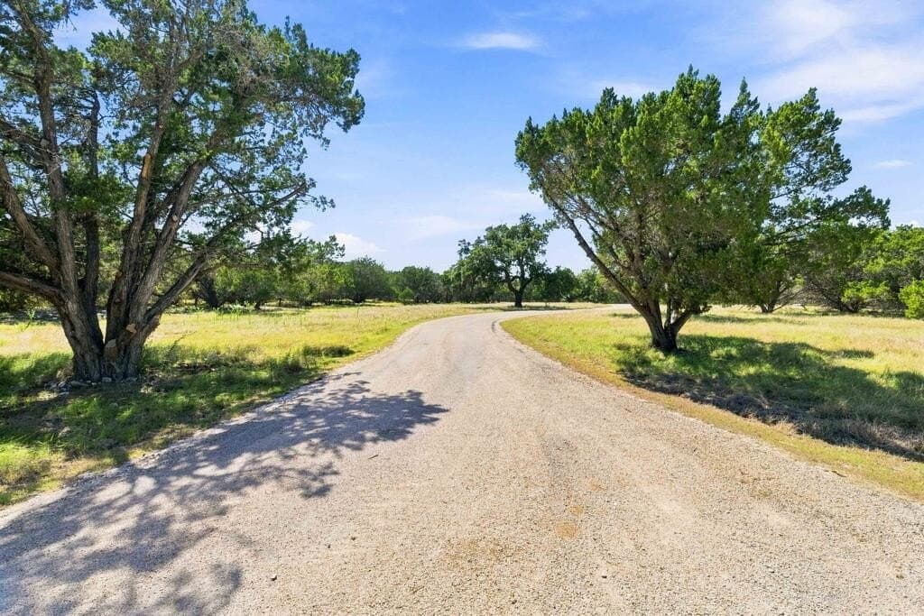 23.62 acres in Gillespie County - photo 93