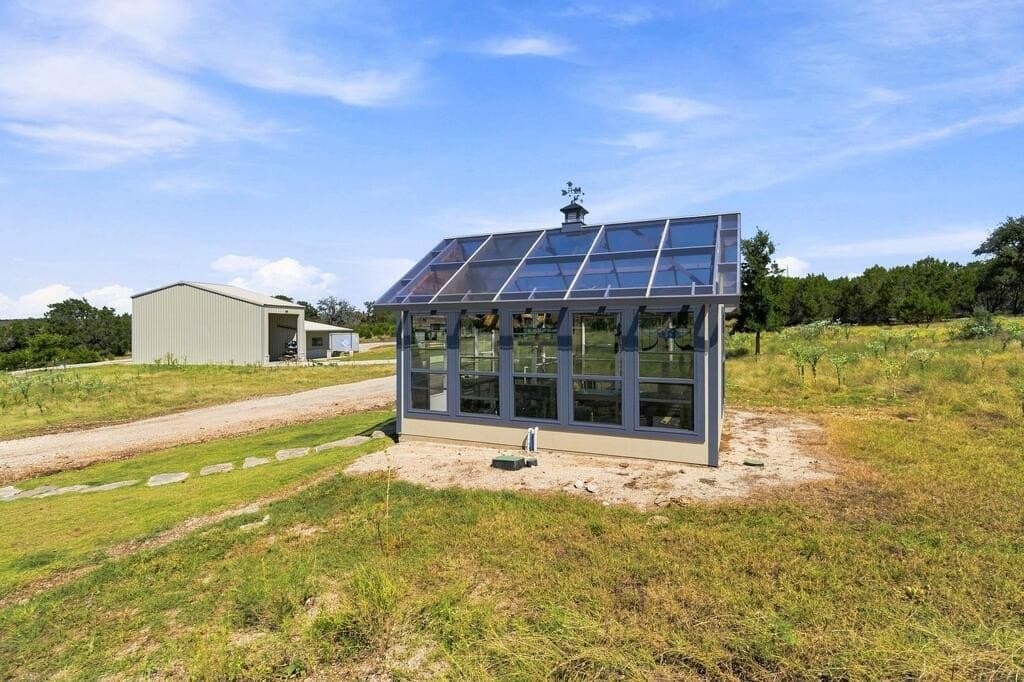 23.62 acres in Gillespie County - photo 95