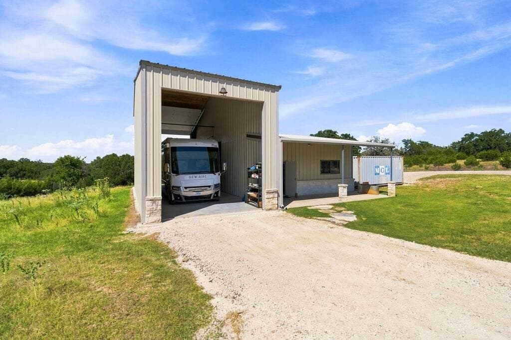 23.62 acres in Gillespie County - photo 98