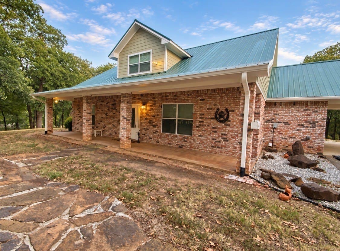 11 acres in Cooke County - photo 2