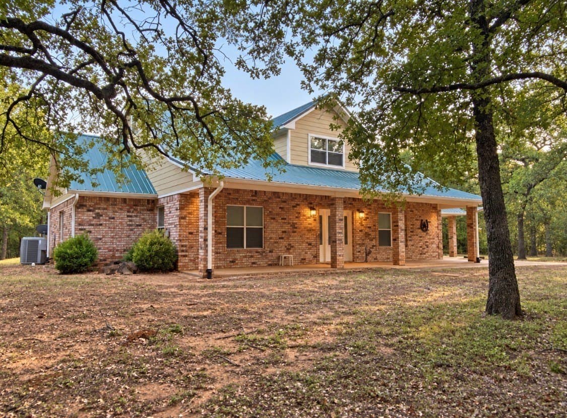 11 acres in Cooke County - photo 4