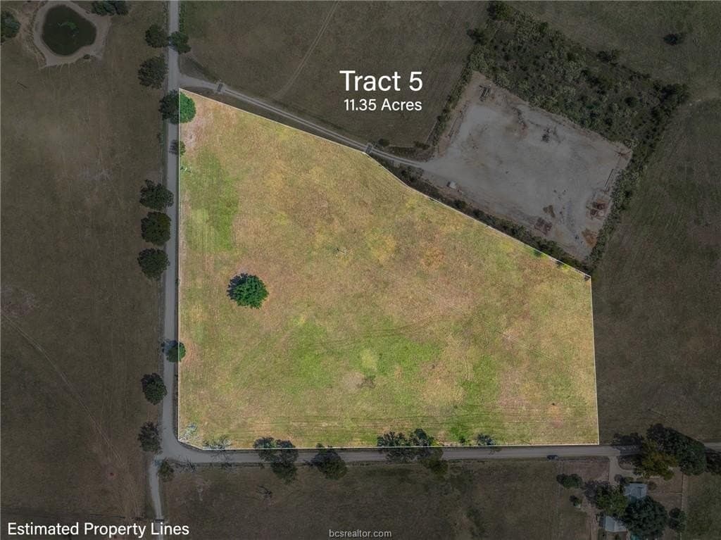 11.35 acres in Robertson County featured view