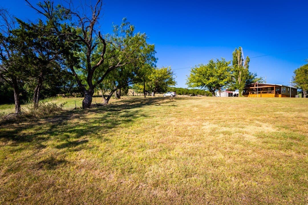 0.28 acres in Stephens County - photo 14