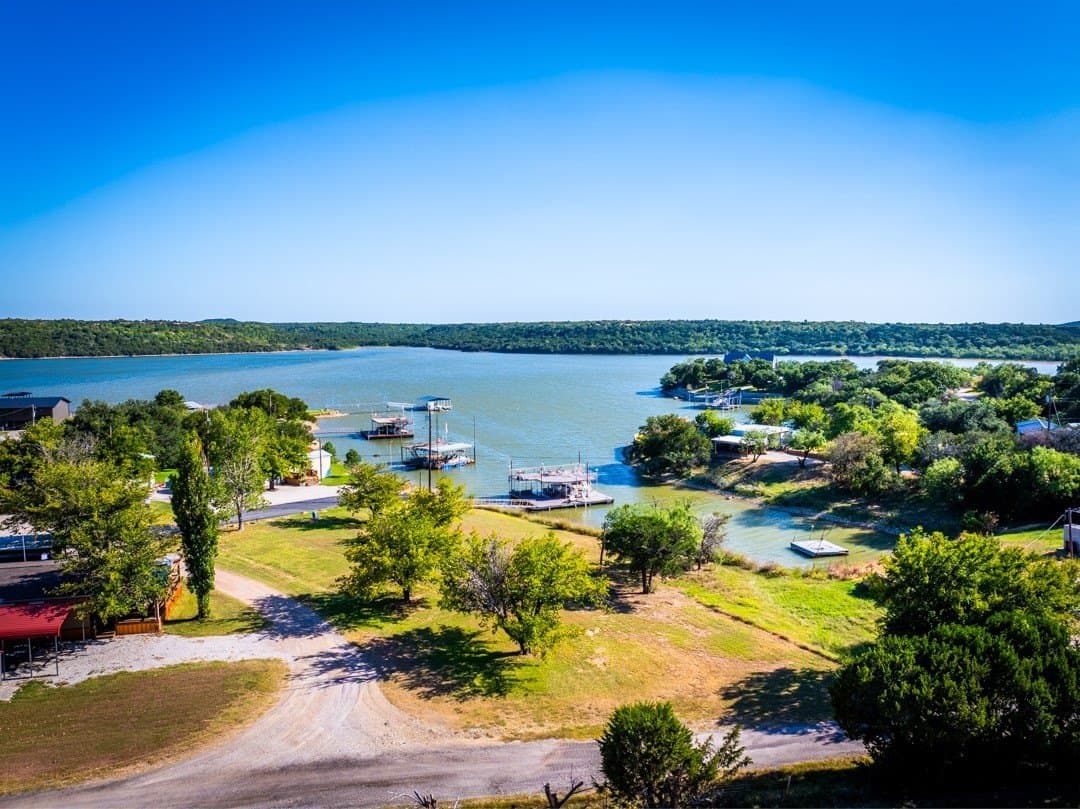 0.28 acres in Stephens County - photo 10
