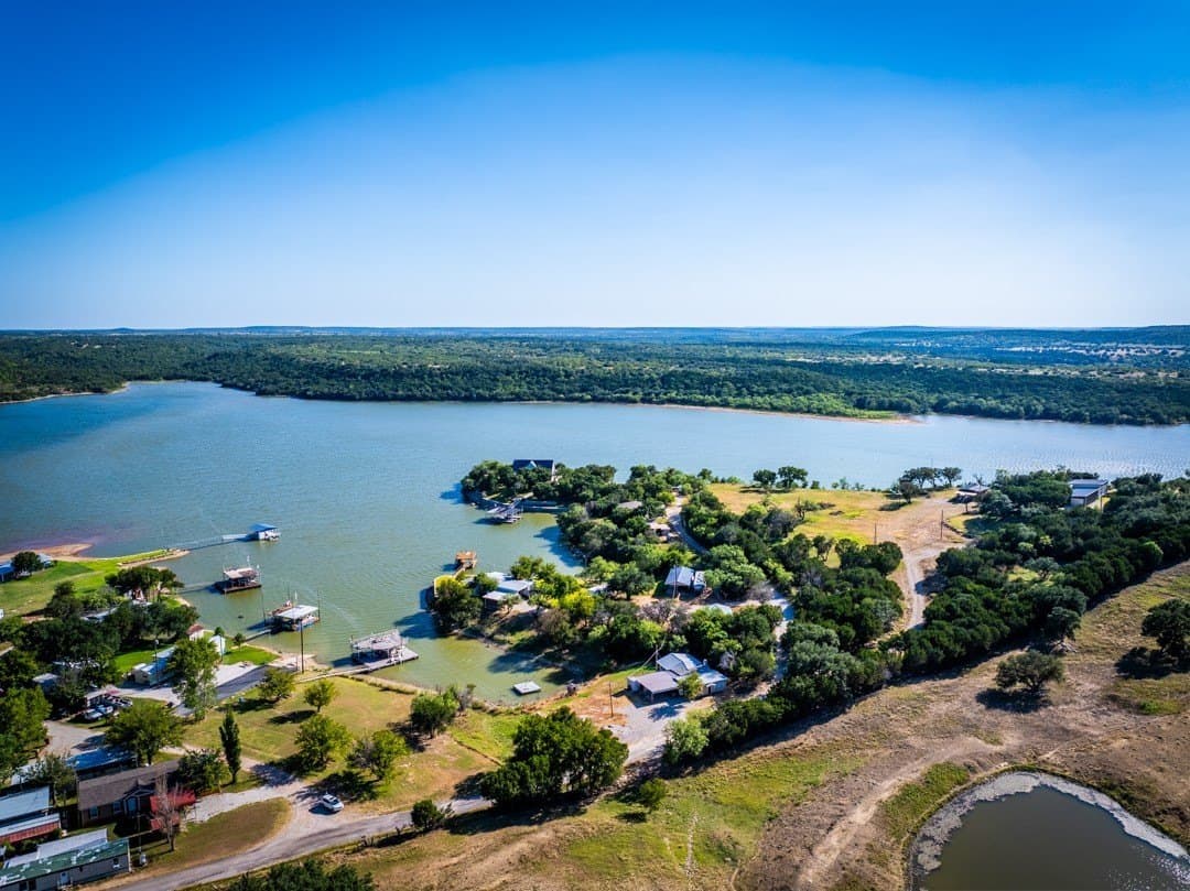 0.28 acres in Stephens County - photo 8