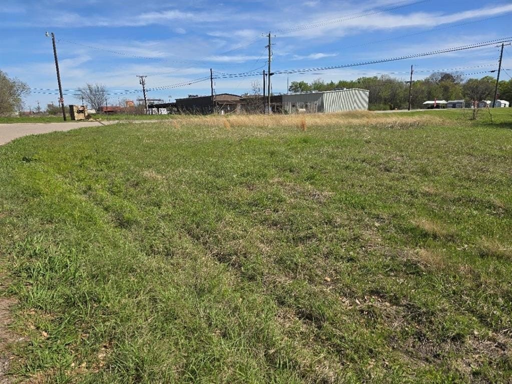 0.13 acres in Henderson County gallery image 3