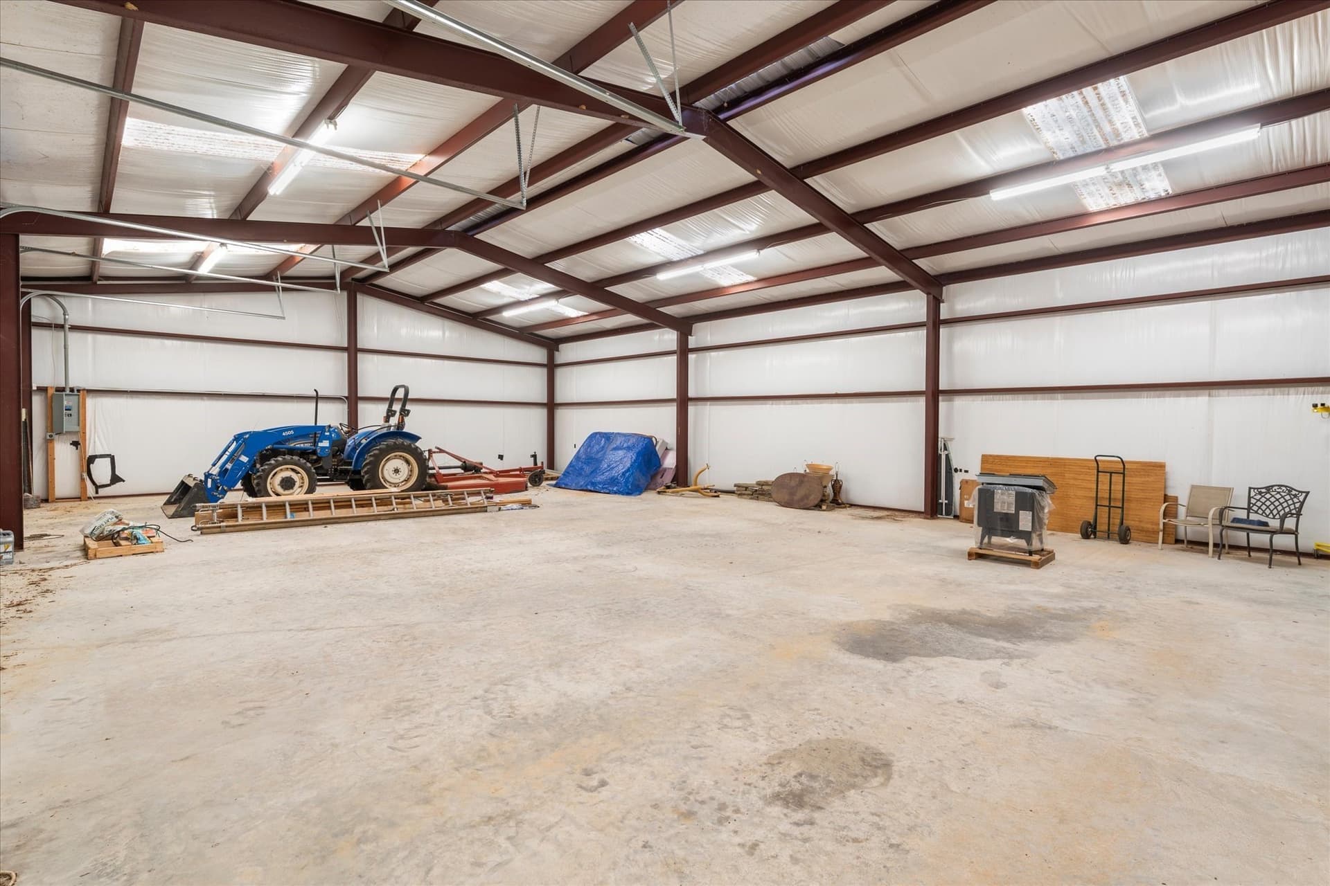 144.04 acres in Morris County - photo 20