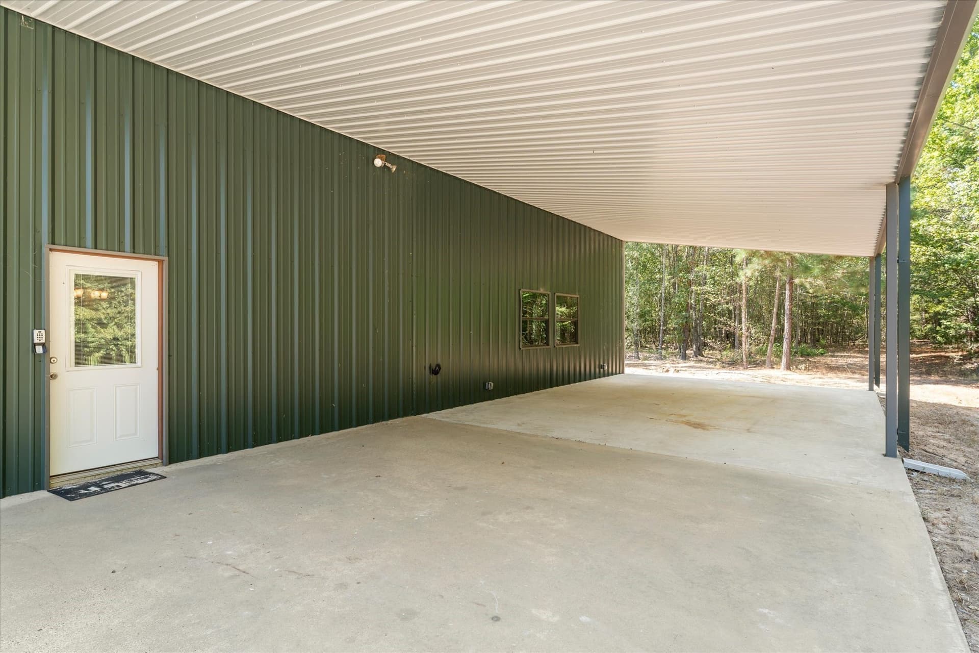 144.04 acres in Morris County - photo 27