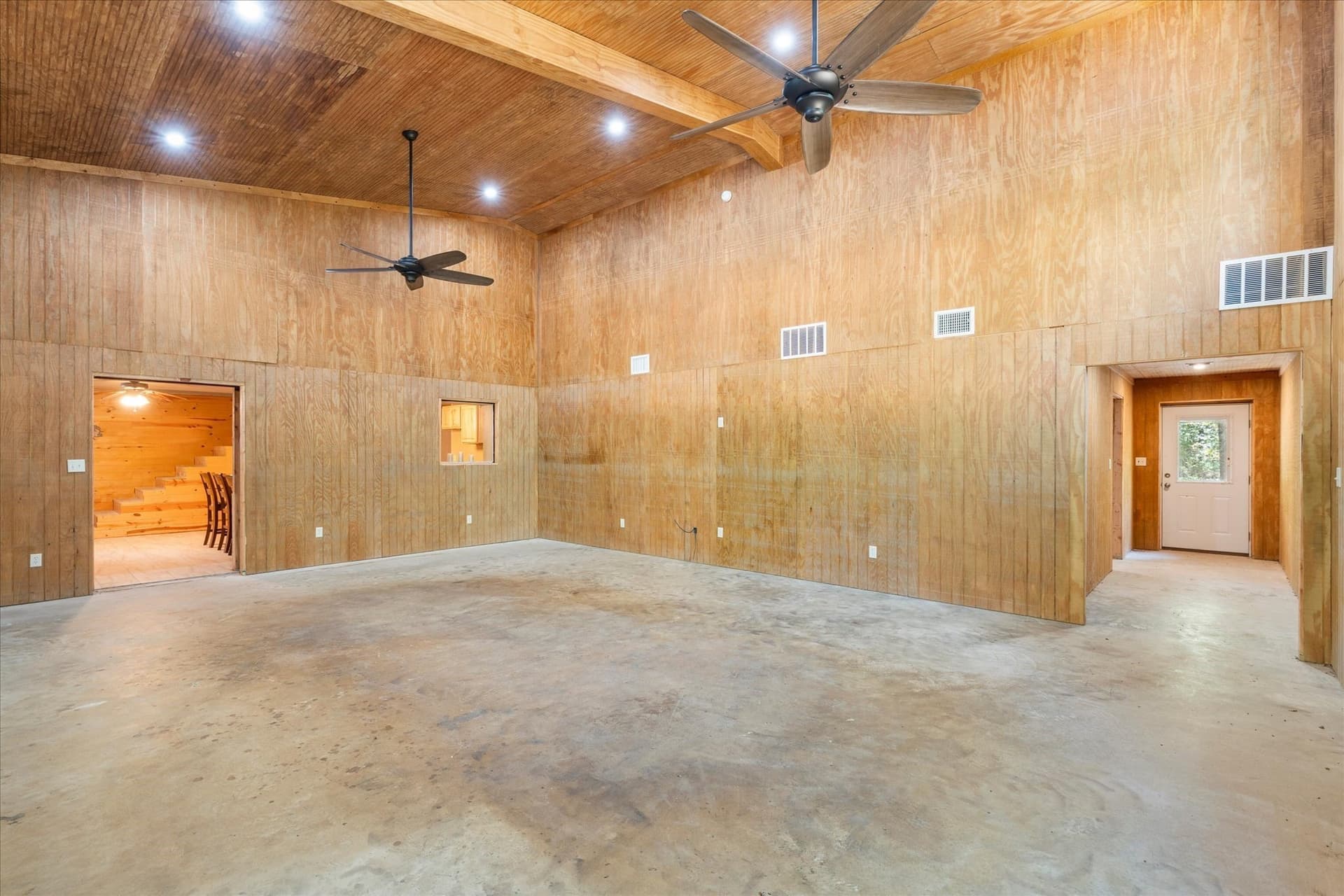 144.04 acres in Morris County - photo 14