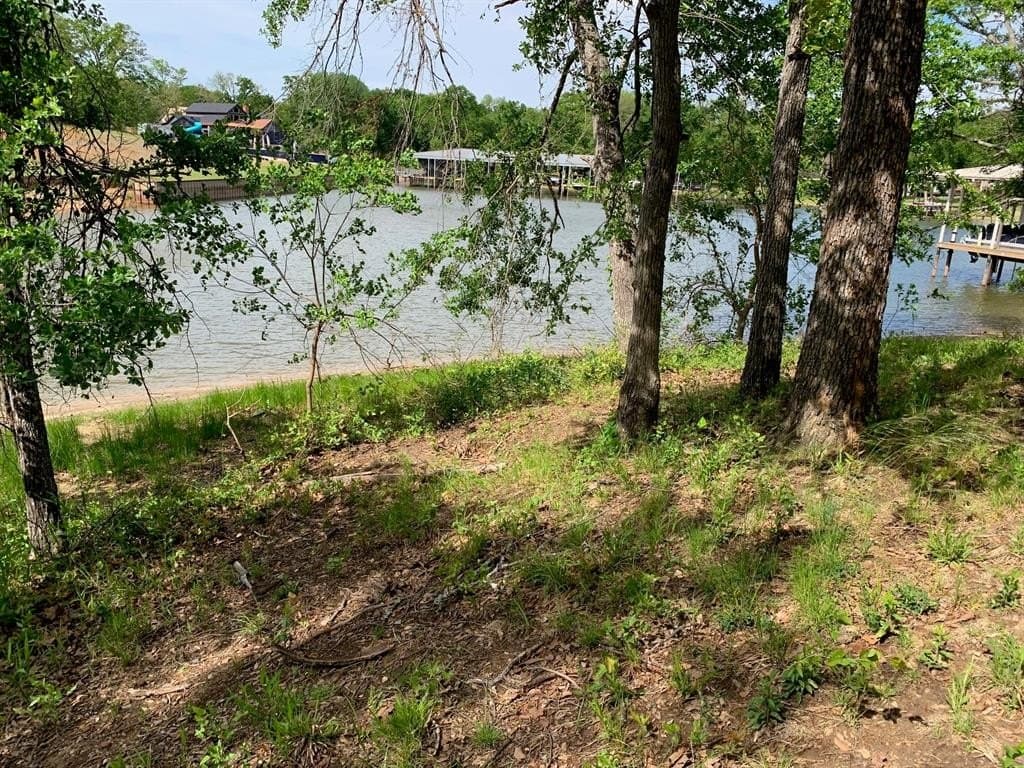 1.03 acres in Henderson County featured view