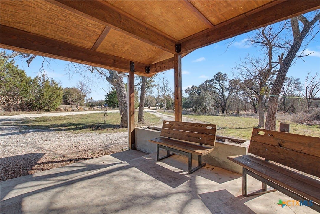 20.88 acres in Lampasas County gallery image 3