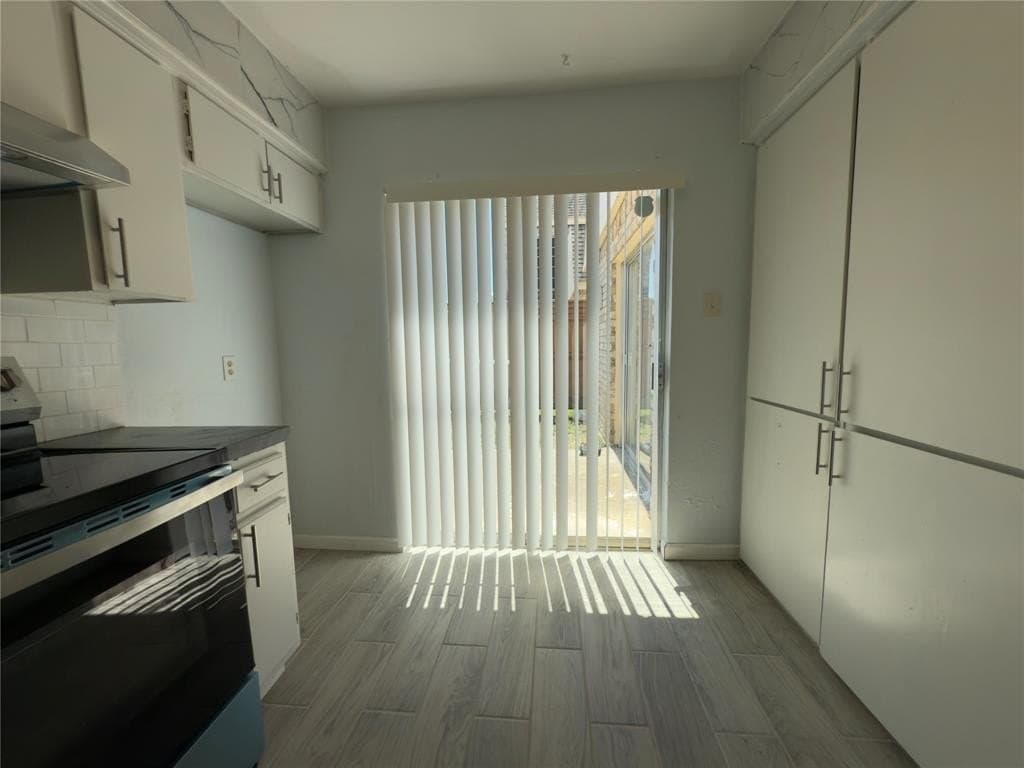 10.2 acres in Dallas County gallery image 2