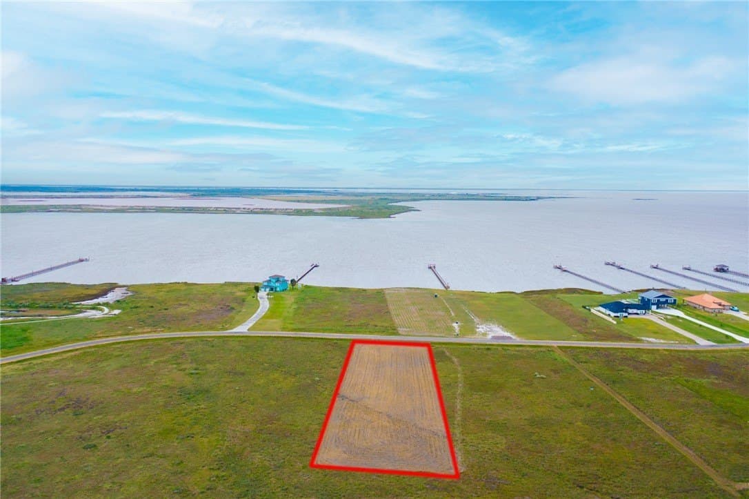 1 acres in Aransas County gallery image 2