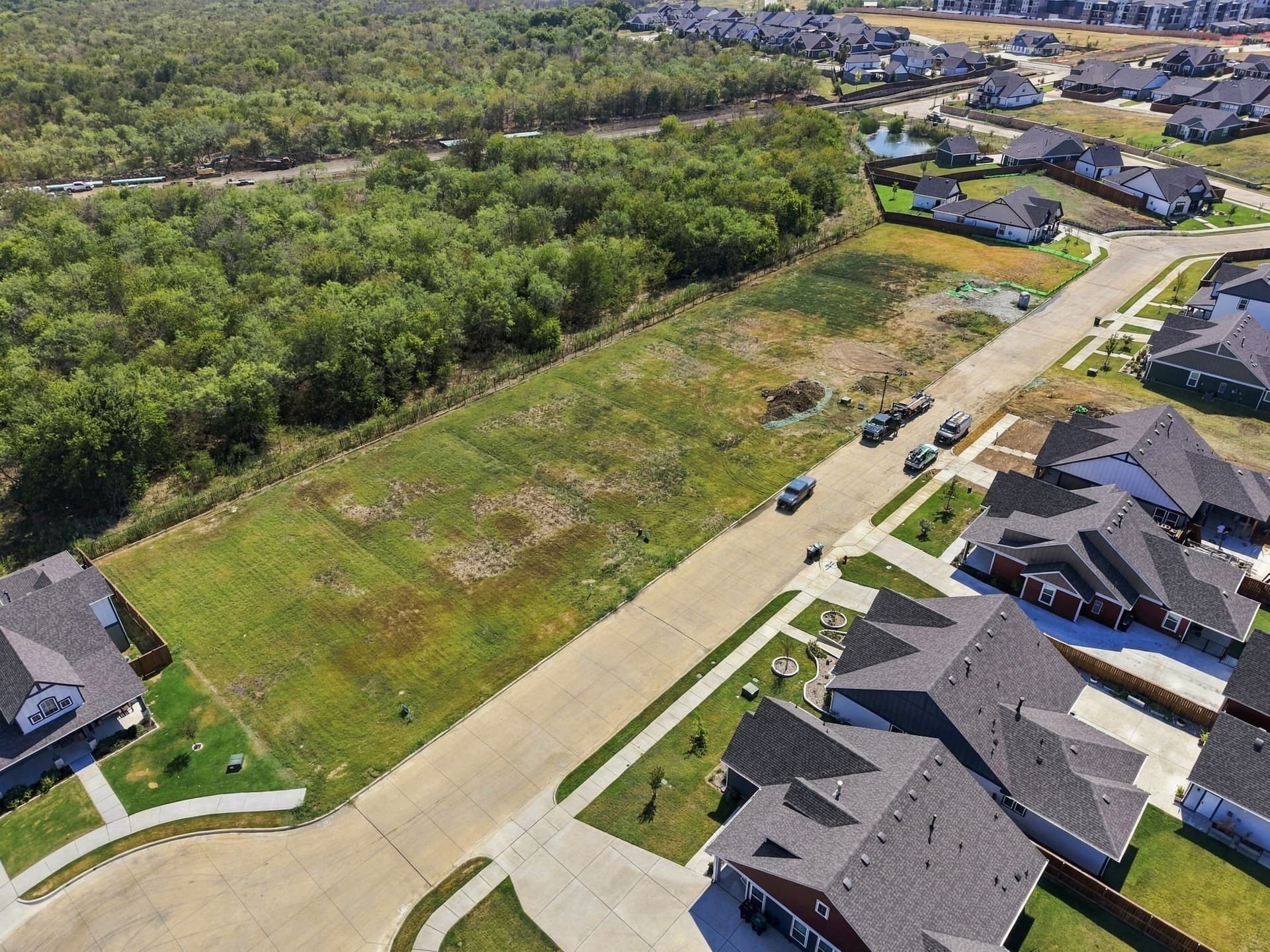 0.12 acres in Ellis County - photo 7