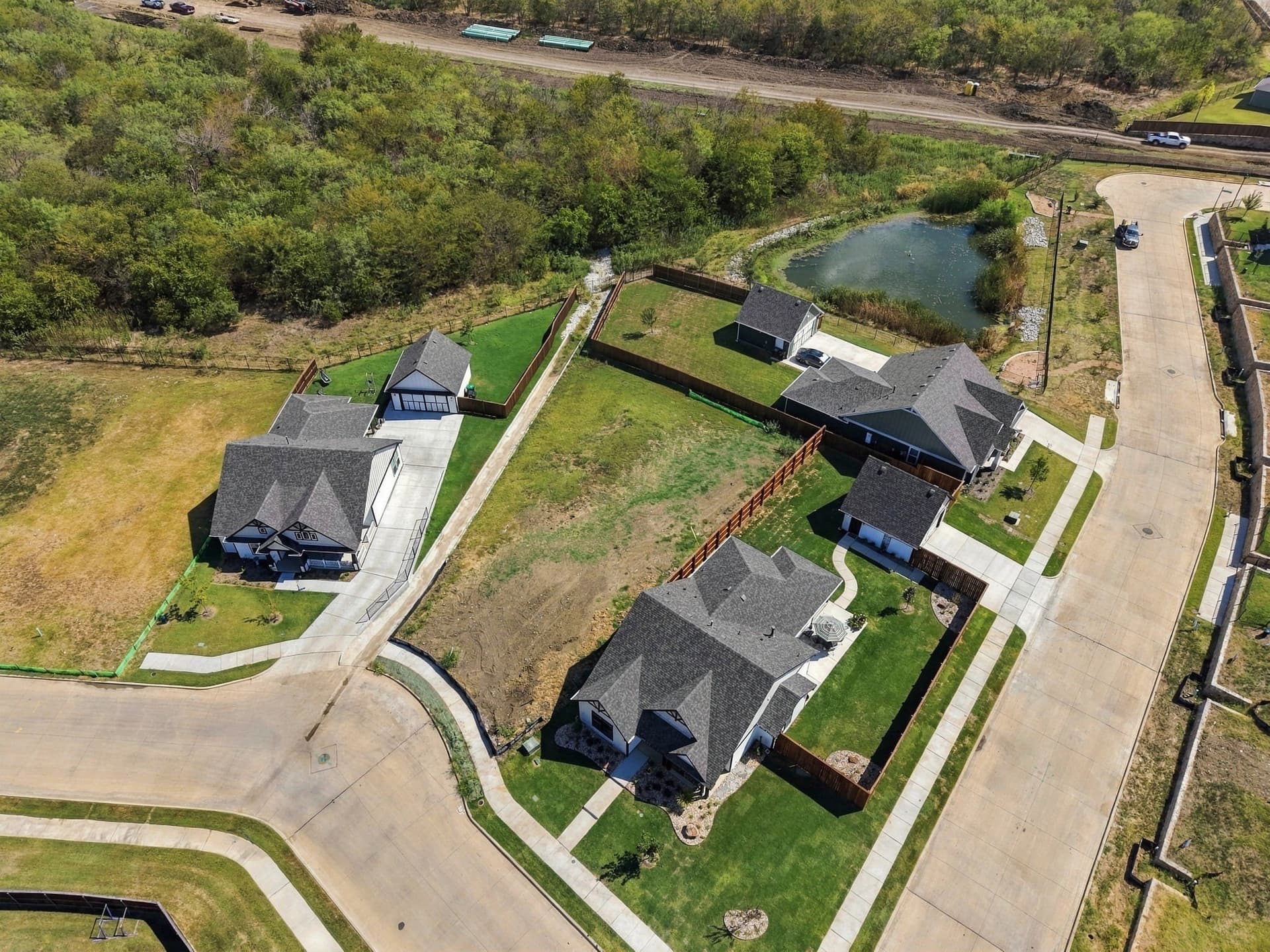 0.12 acres in Ellis County - photo 24