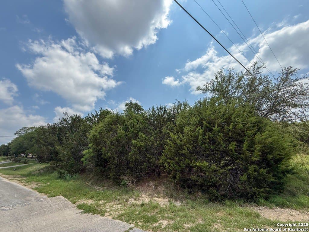 1 acres in Comal County featured view