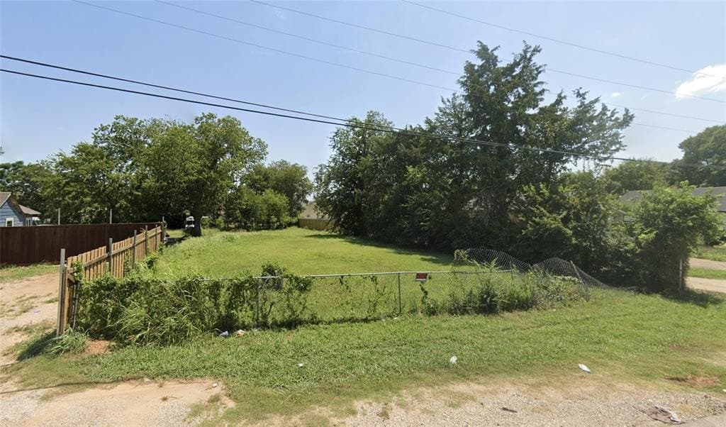 0.35 acres in Dallas County gallery image 3