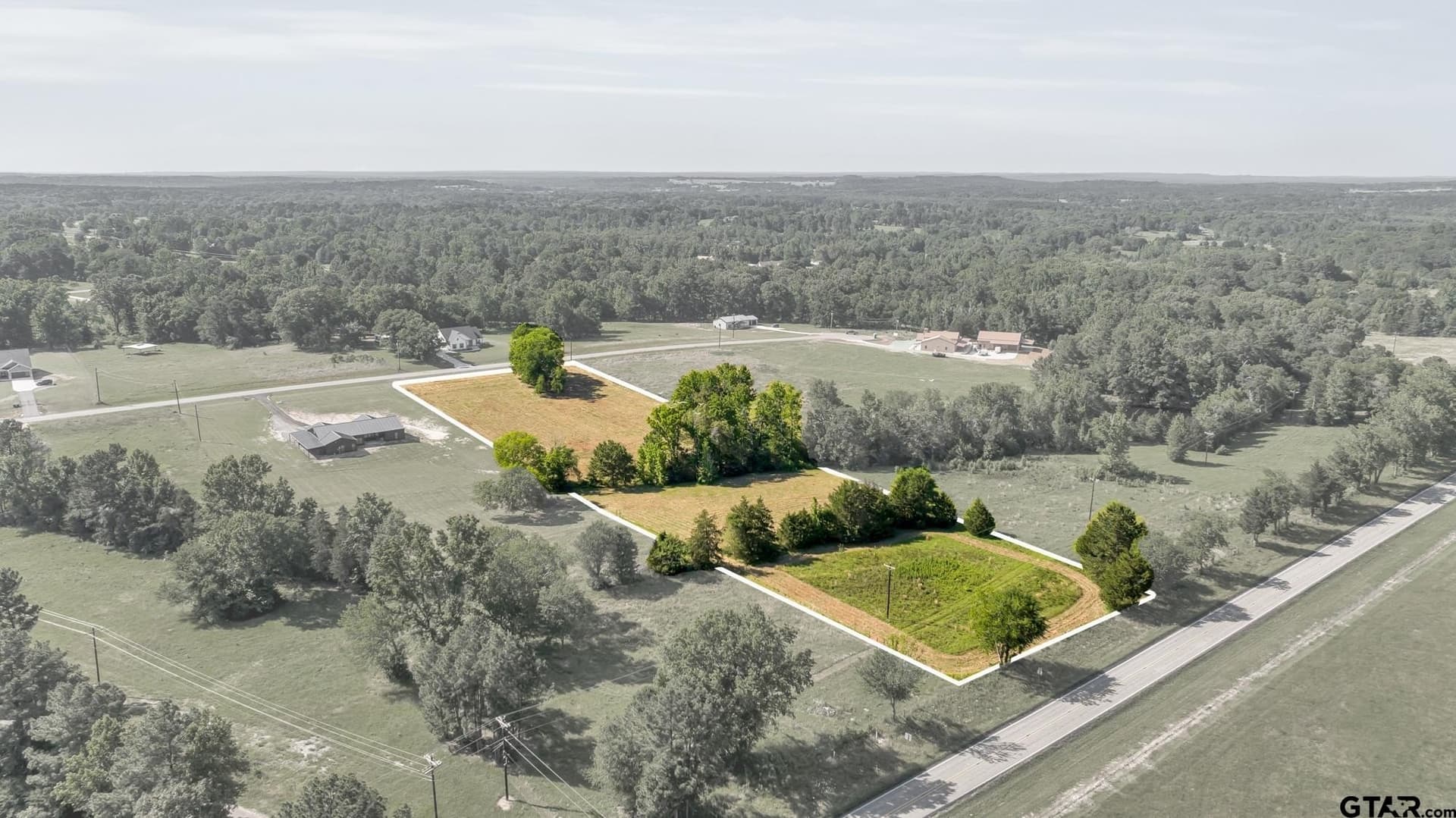 4 acres in Smith County gallery image 3