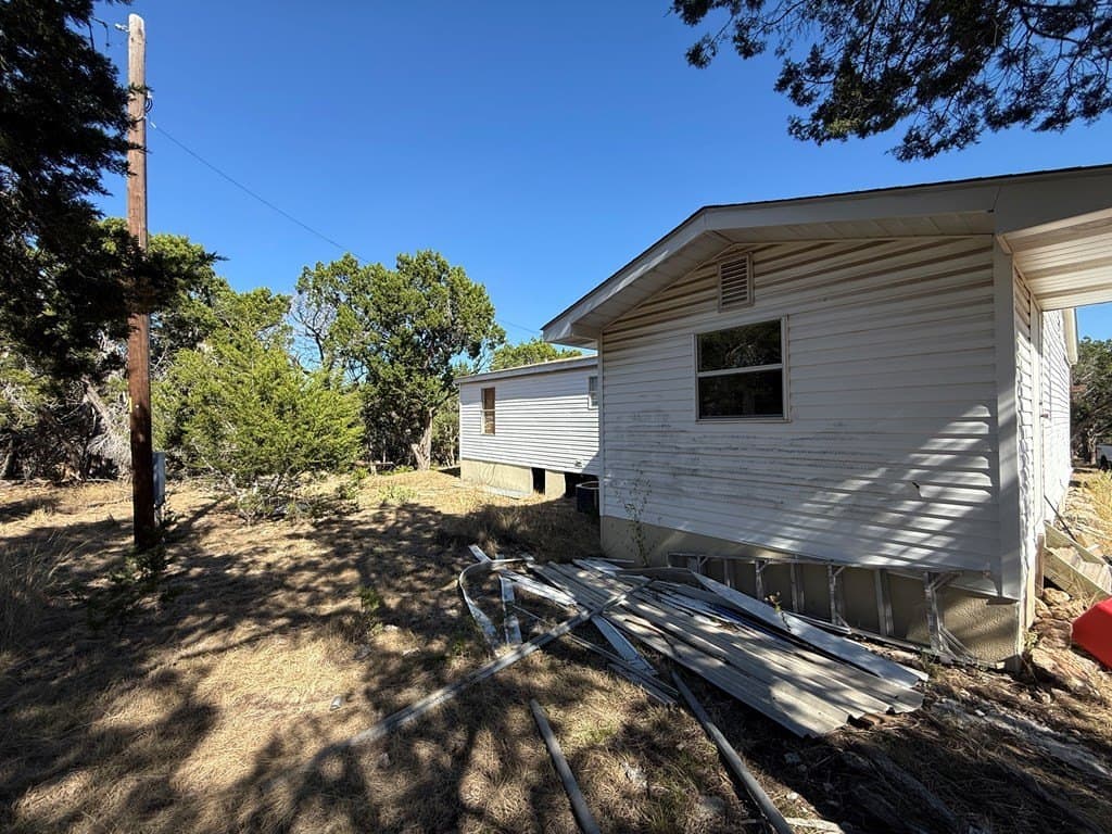 10 acres in Gillespie County - photo 23