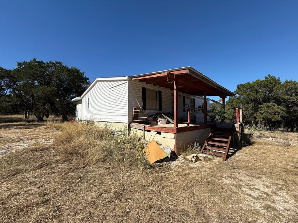 10 acres in Gillespie County - photo 22