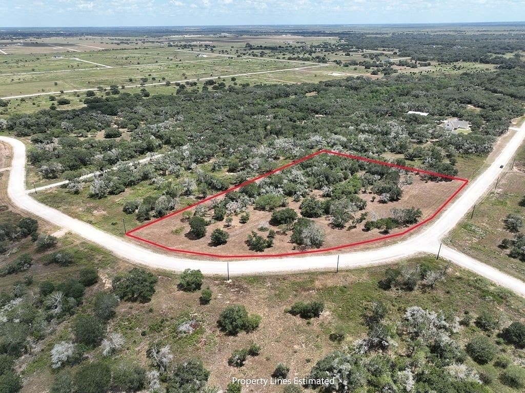 5 acres in Colorado County - photo 3