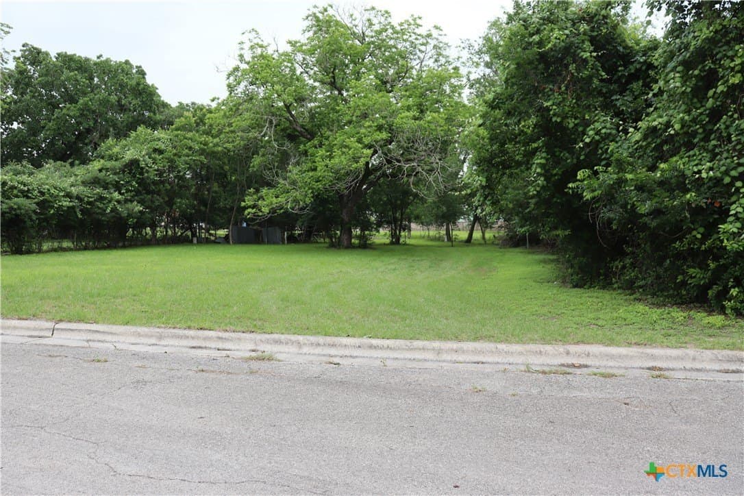 0.35 acres in Caldwell County featured view